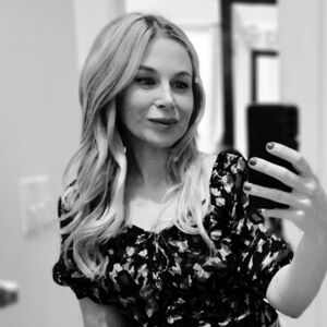 Meet your Posher, Angela